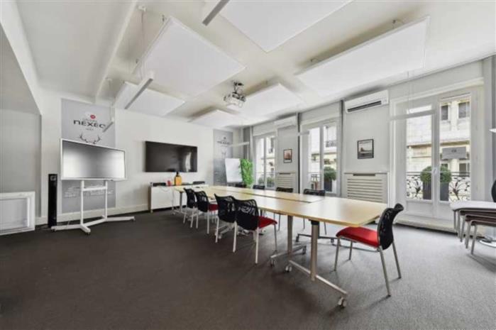 Bureau Vente 75008 PARIS 19 RUE DU ROCHER