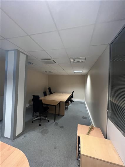 Bureau Vente/Location 69140 RILLIEUX LA PAPE 555 CHEMIN DU BOIS