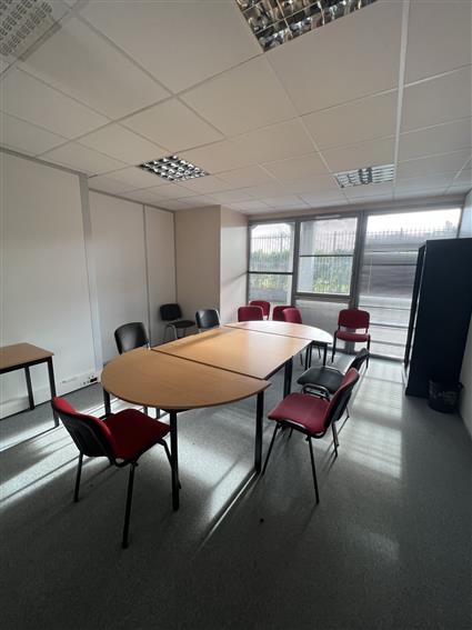 Bureau Vente/Location 69140 RILLIEUX LA PAPE 555 CHEMIN DU BOIS
