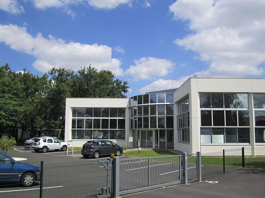 Bureau Location 33700 MERIGNAC 1 AVENUE HENRI BECQUEREL