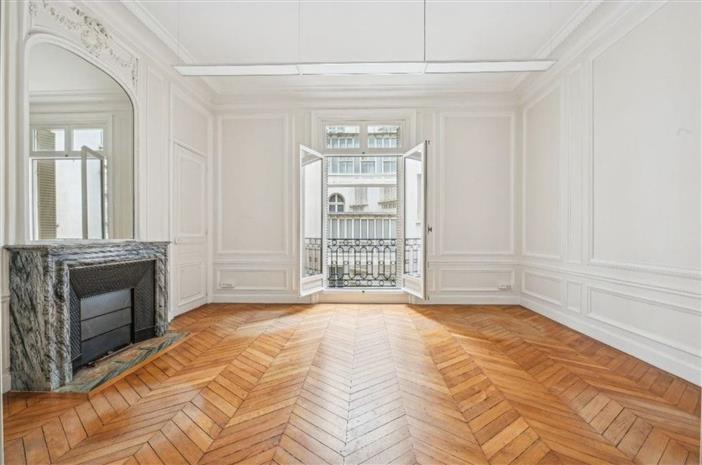 Bureau Location 75008 PARIS 43 AVENUE HOCHE