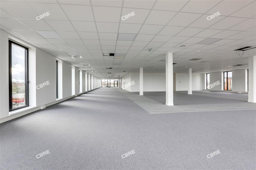 Bureau Location 59810 LESQUIN