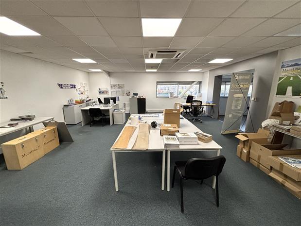 Local d'activités Location 31100 TOULOUSE