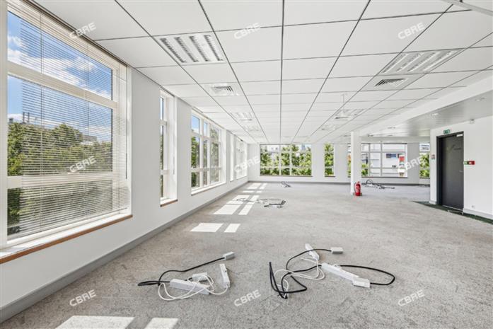 Bureau Location 92130 ISSY LES MOULINEAUX 1 RUE JACQUES HENRI LARTIGUE