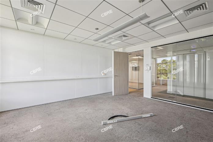 Bureau Location 92130 ISSY LES MOULINEAUX 1 RUE JACQUES HENRI LARTIGUE