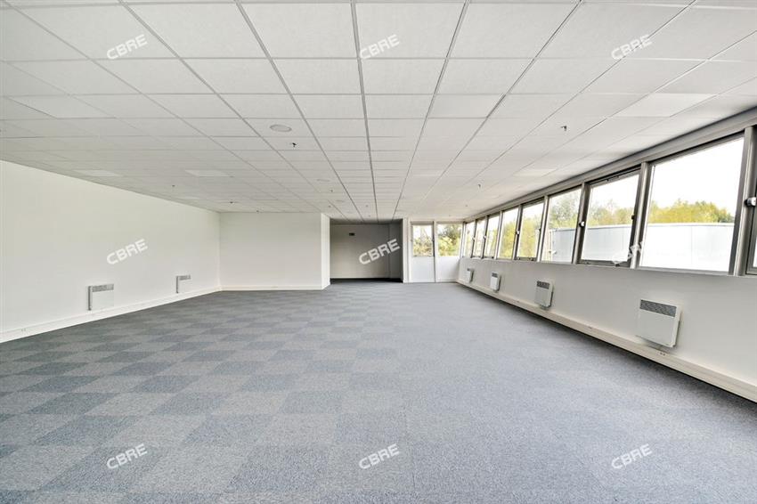 Local d'activités Location 95670 MARLY LA VILLE