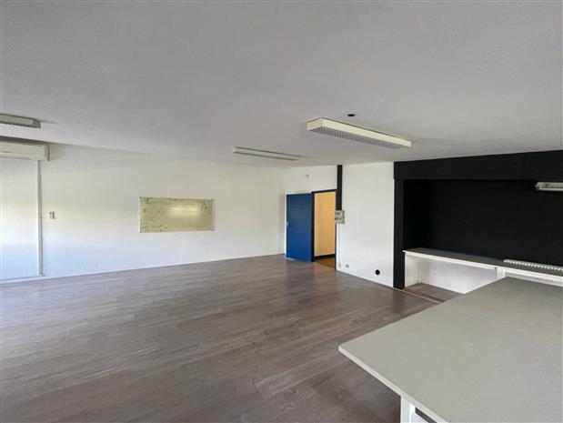 Bureau Location 33130 BEGLES 32 RUE DU PRECHE