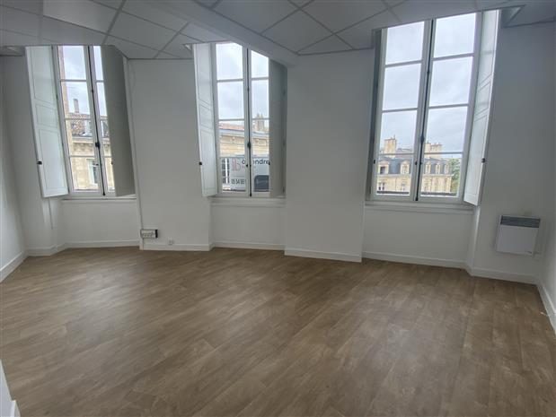 Bureau Location 33000 BORDEAUX 61 COURS DE L'INTENDANCE