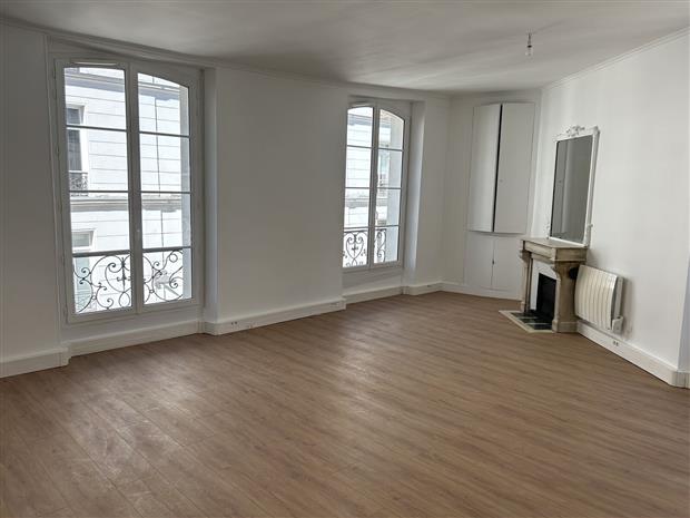 Bureau Location 75002 PARIS