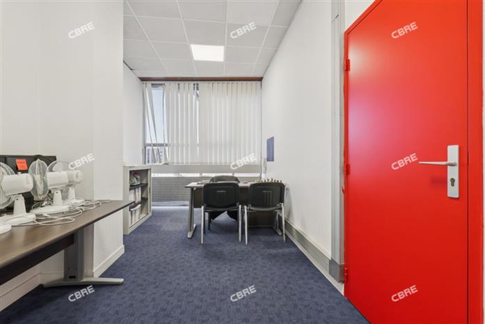 Bureau Location 93100 MONTREUIL