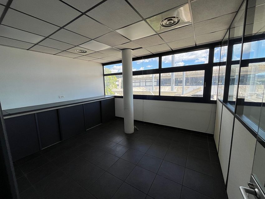 Bureau Location 13127 VITROLLES