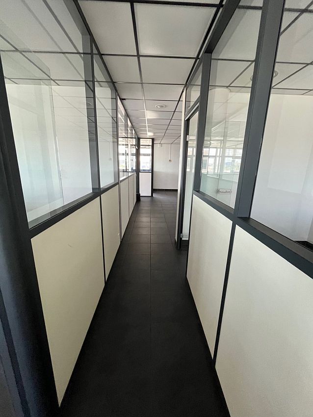 Bureau Location 13127 VITROLLES