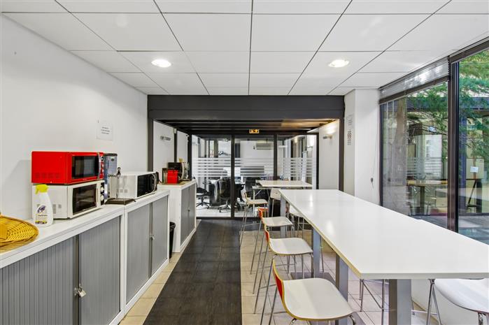 Bureau Location 75009 PARIS 8 RUE LAMARTINE