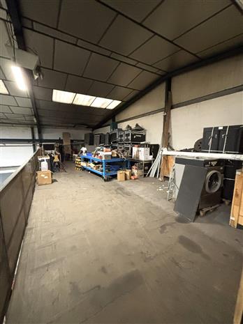 Local d'activités Location 31100 TOULOUSE