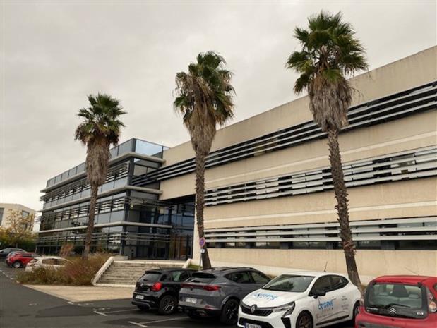 Chargement de l'image...