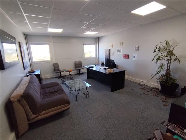 Bureau Location 13320 BOUC BEL AIR