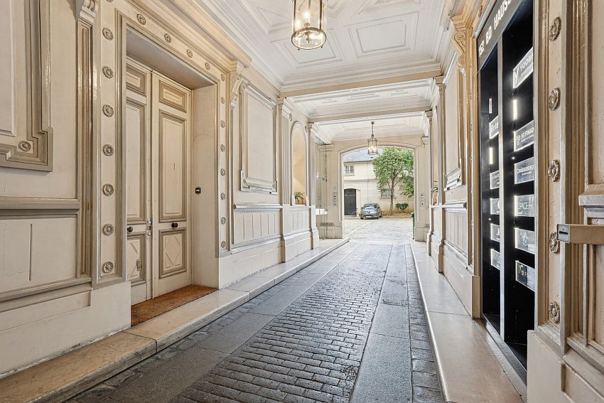 Bureau Location 75008 PARIS 152 BOULEVARD HAUSSMANN