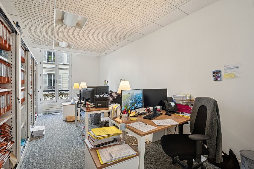 Bureau Location 75008 PARIS 152 BOULEVARD HAUSSMANN
