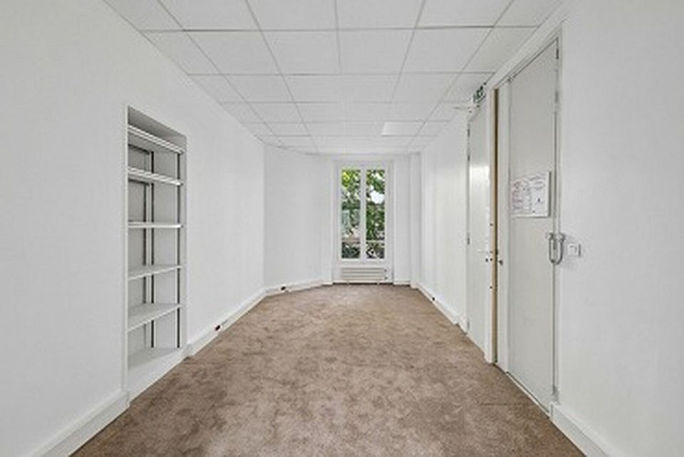 Bureau Location 75008 PARIS 152 BOULEVARD HAUSSMANN
