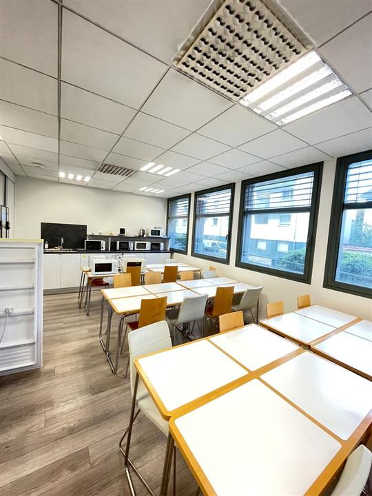 Bureau Location 69003 LYON 19 RUE DES TUILIERS