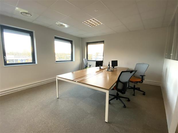 Bureau Location 59290 WASQUEHAL