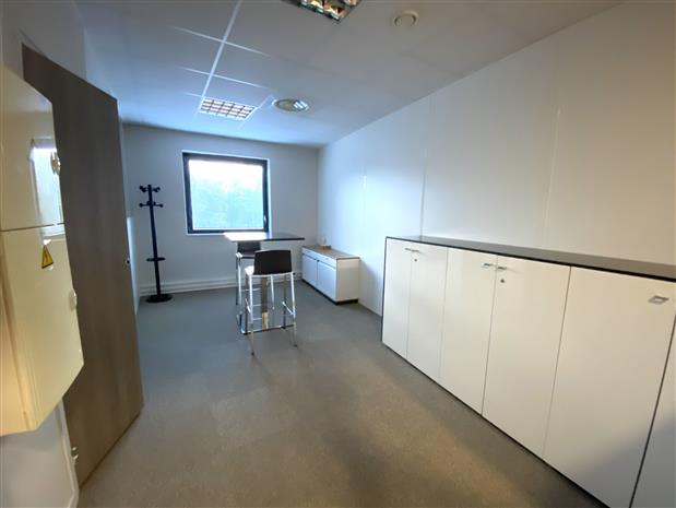 Bureau Location 59290 WASQUEHAL