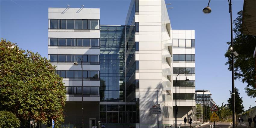 Chargement de l'image...