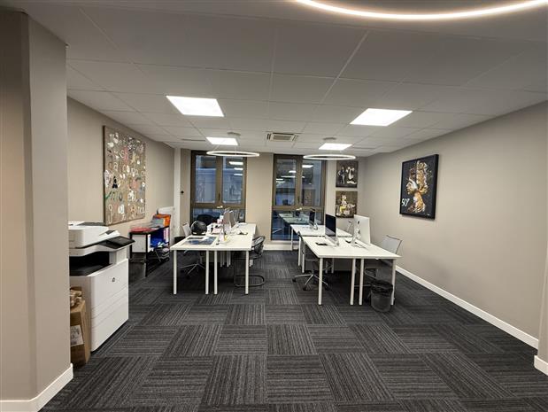 Chargement de l'image...