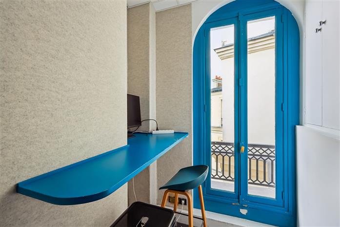 Bureau Location 75116 PARIS 12 RUE DE PRESBOURG