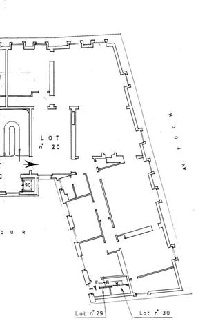 Bureau Location 75116 PARIS 12 RUE DE PRESBOURG