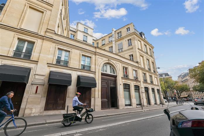 Bureau Location 75116 PARIS 12 RUE DE PRESBOURG