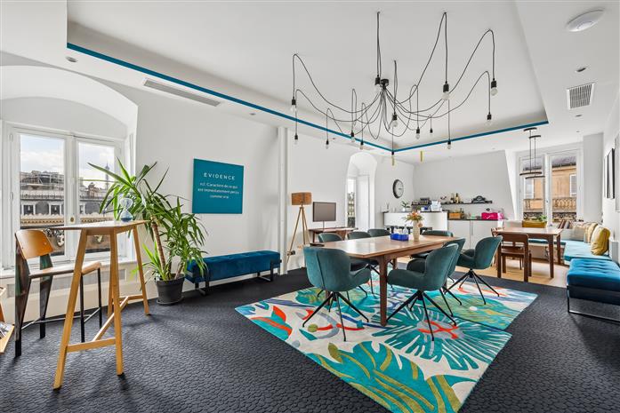 Bureau Location 75116 PARIS 12 RUE DE PRESBOURG