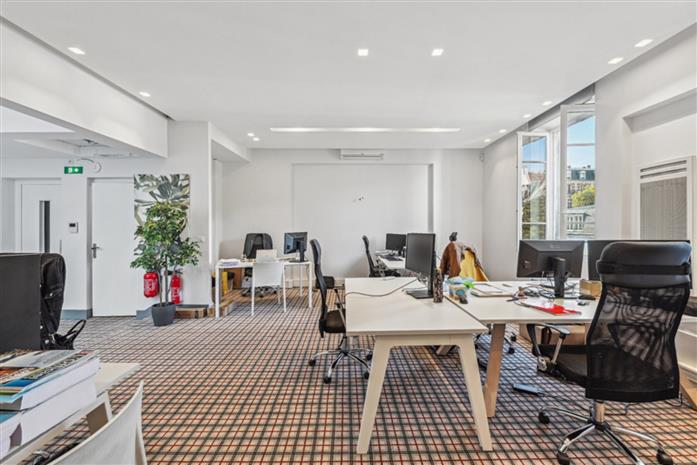 Bureau Location 75116 PARIS 10 VILLA D'EYLAU