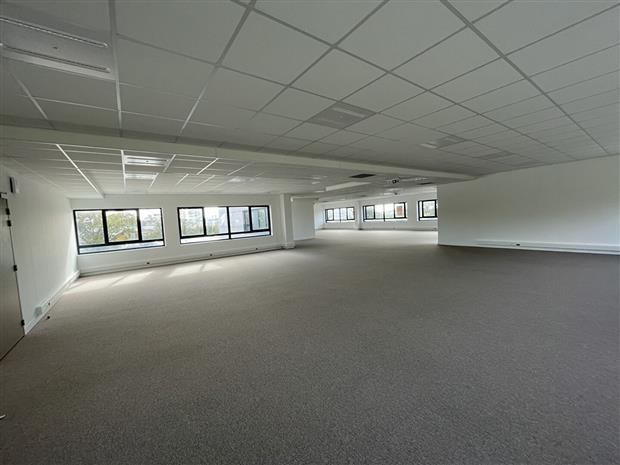 Bureau Location 29200 BREST