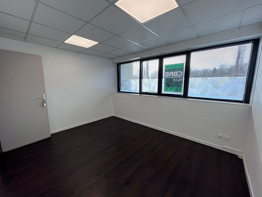 Bureau Location 29200 BREST