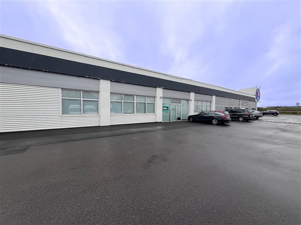 Bureau Location 29800 SAINT THONAN