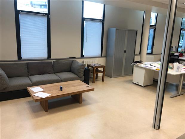 Bureau Location 29490 GUIPAVAS