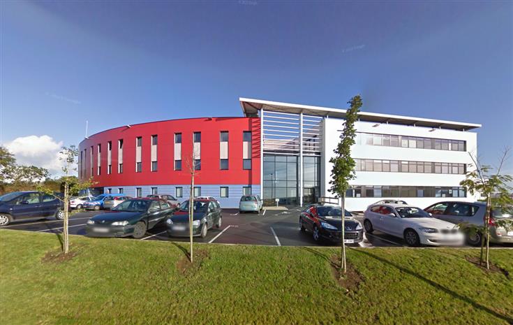 Bureau Location 29490 GUIPAVAS