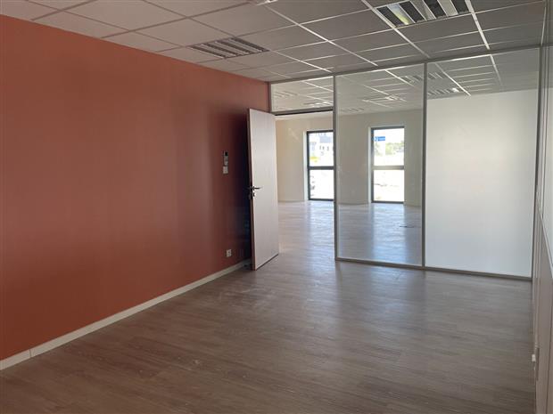 Bureau Location 29200 BREST