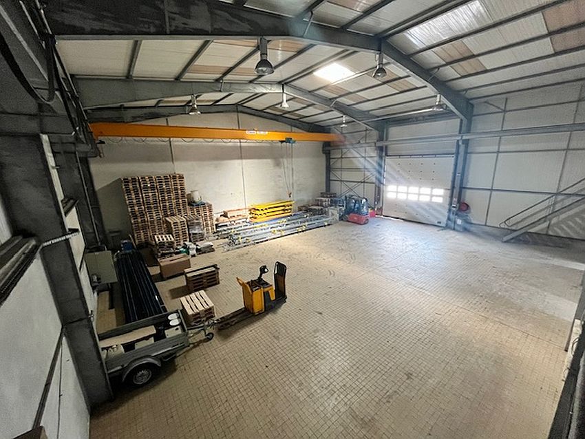 Entrepôt / Local d'activités Location 29400 LANDIVISIAU