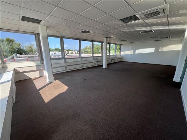 Bureau Location 29850 GOUESNOU