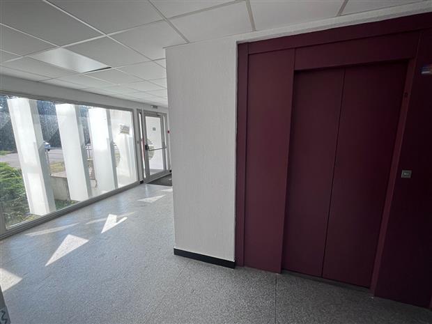 Bureau Location 29850 GOUESNOU