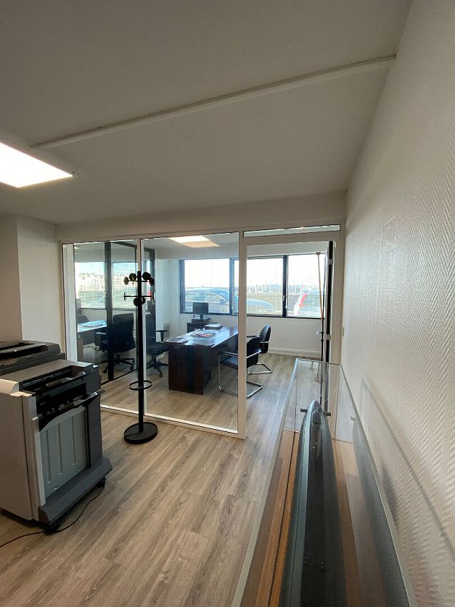 Bureau Location 29200 BREST