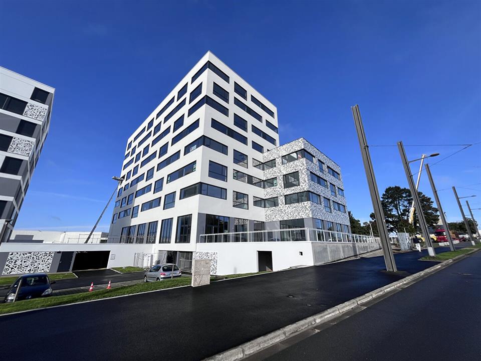 Bureau Location 29850 GOUESNOU