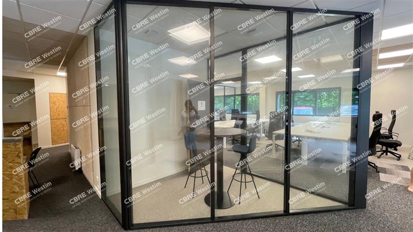 Bureau Location 29200 BREST