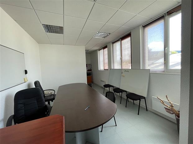 Bureau Location 29200 BREST