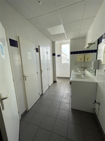 Bureau Location 29200 BREST