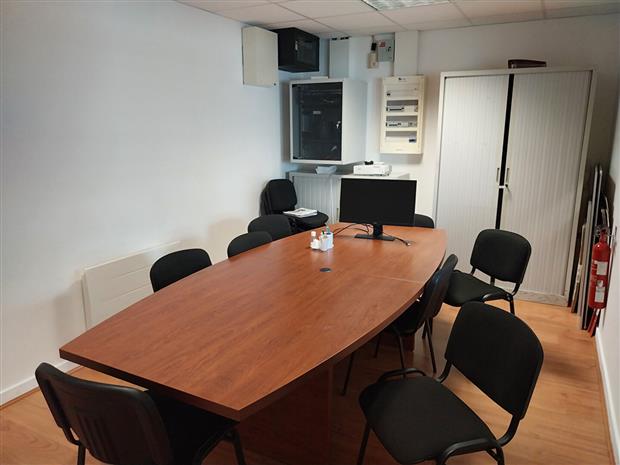Bureau Location 29200 BREST