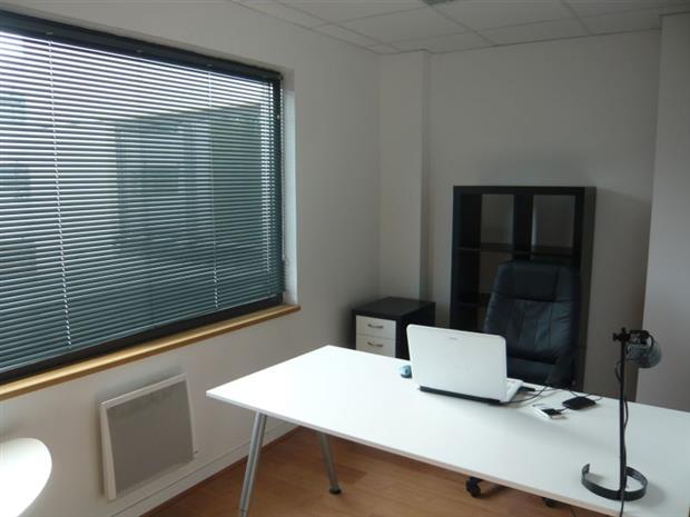 Bureau Location 29200 BREST