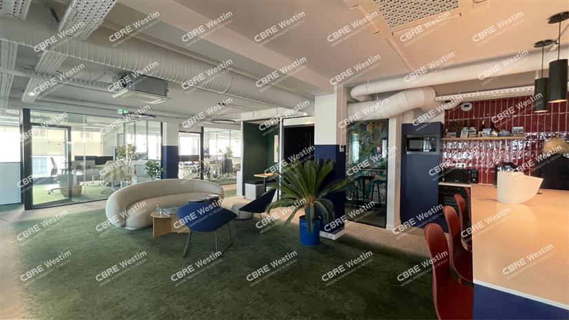 Bureau Location 29200 BREST